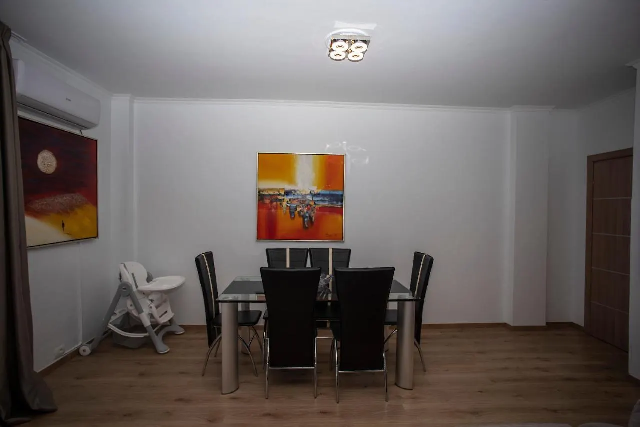 Apartment 골렘